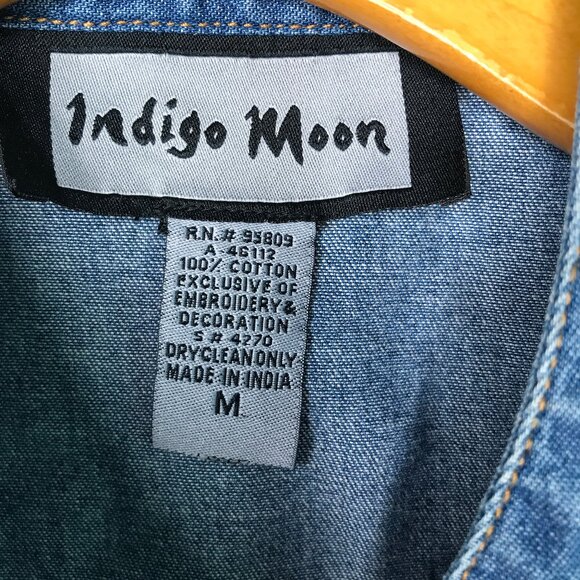 Indigo Moon Denim Jacket Button Long Sleeve Artsy Womens M - Picture 3 of 8